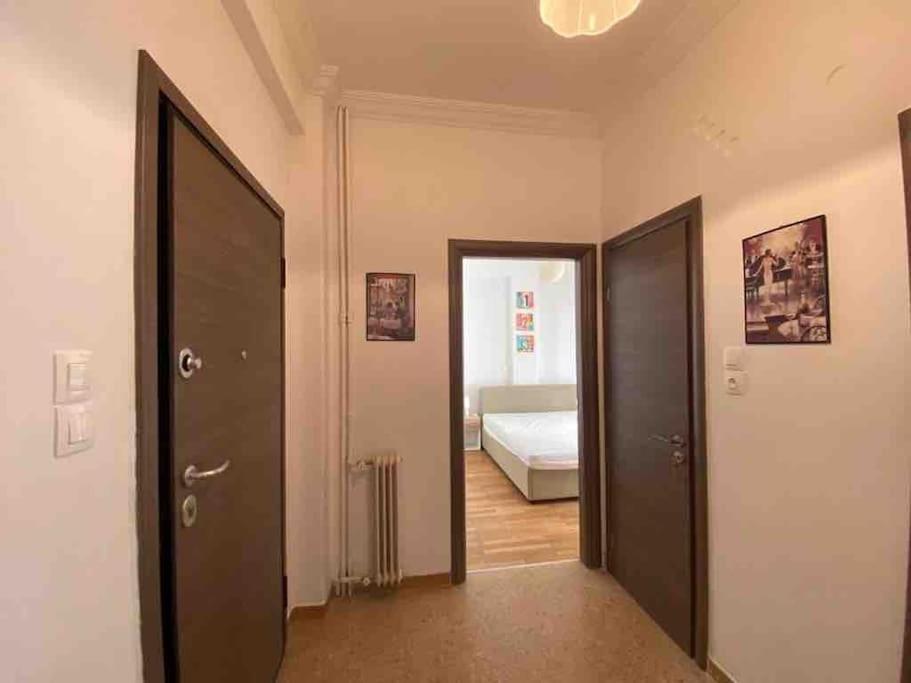 Lovely 1 Bedroom Apartment In Athen Eksteriør billede